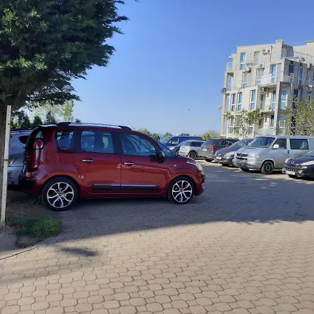 студио дденко Apartmán *